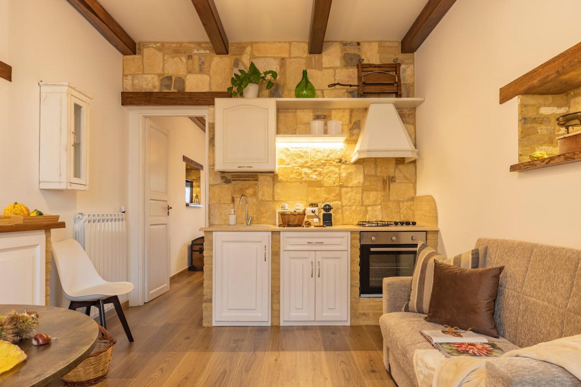 Ginevra Home Monterosi Buitenkant foto